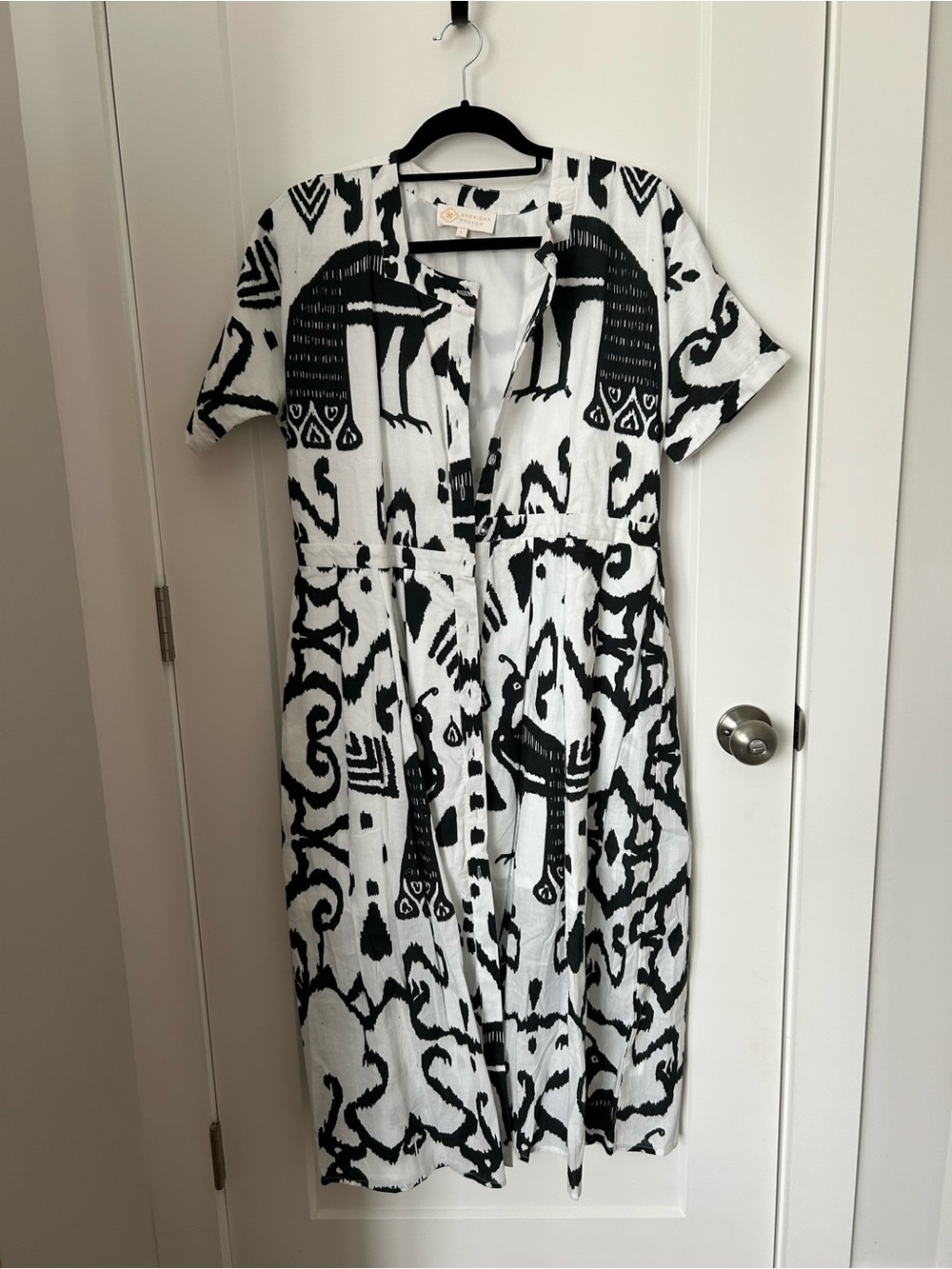 Sheridan French Black & White Short-Sleeve Patterned Midi Dress